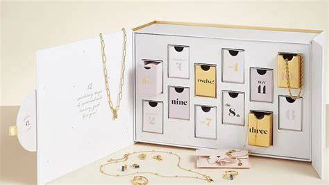 Abbott Lyon Advent Calendar