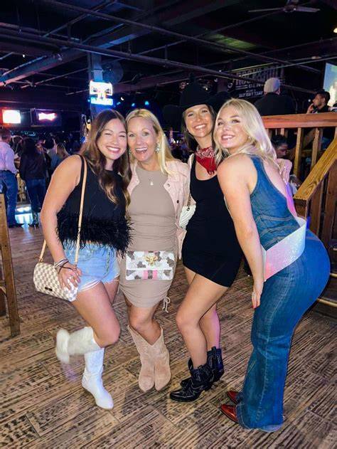 Billy Bobs Fort Worth Calendar