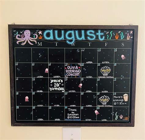 august calendar ideas