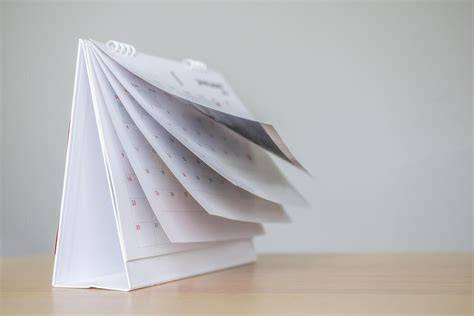 Flip Page Calendar
